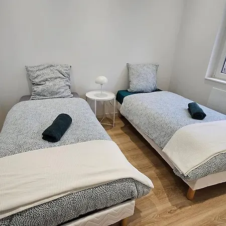 T3 Hyper Centre, 2 Chambres, Garage *