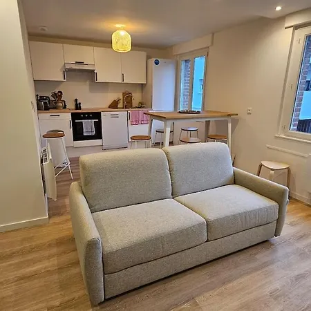 T3 Hyper Centre, 2 Chambres, Garage