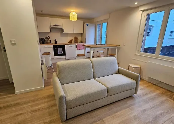 Appartement T3 Hyper Centre, 2 Chambres, Garage Arras